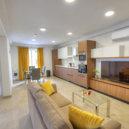 Spacious And Tastefully Furnished 2 Bedroom Apartment Ddif1-3 Gzira Exterior photo