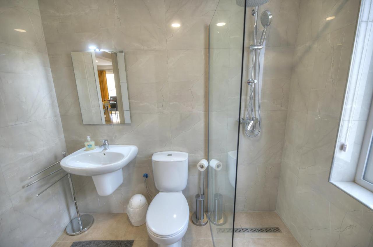Spacious And Tastefully Furnished 2 Bedroom Apartment Ddif1-3 Gzira Exterior photo